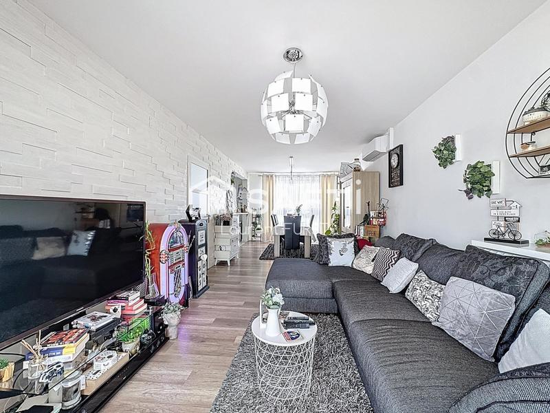 Maison - 115 m² - 6 pièces