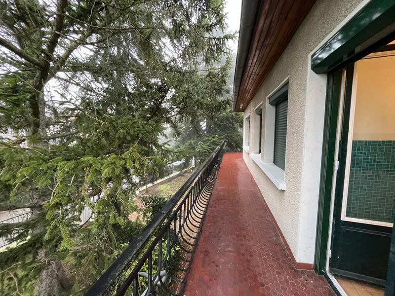 Maison - 99 m² - 4 pièces