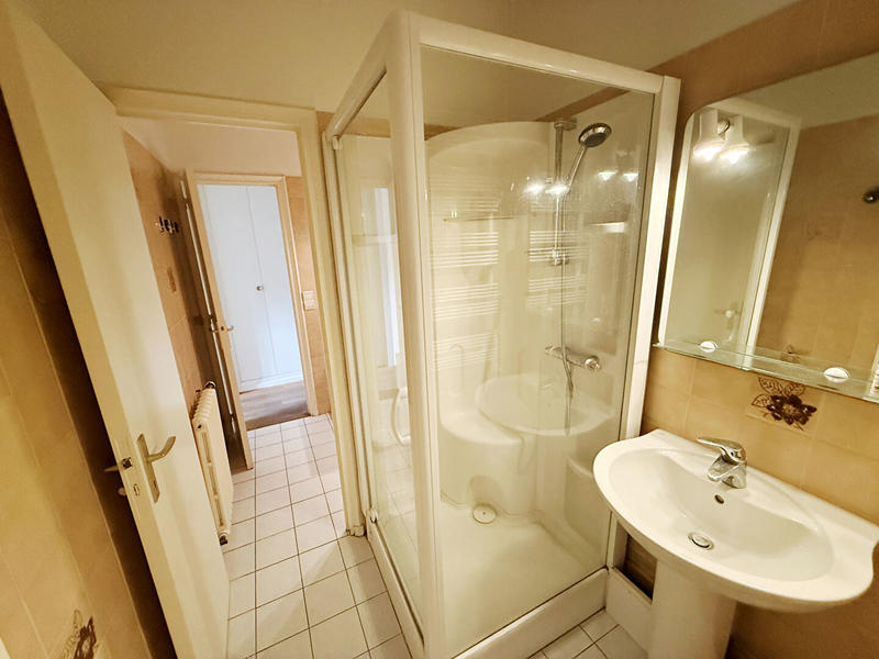 Appartement - 169 m² - 5 pièces