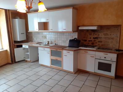 Maison - 97 m² - 4 pièces