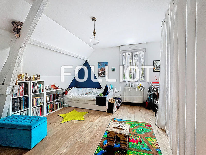 Maison - 198 m² - 6 pièces