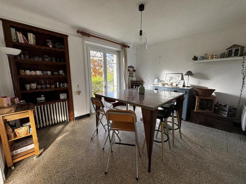 Maison - 140 m² - 7 pièces