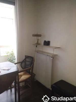 Chambre - 9 m² - 1 pièce