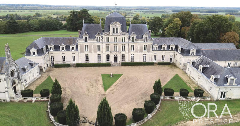 Château - 644 m² - 32 pièces