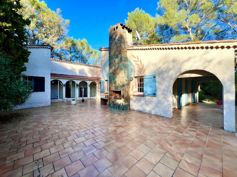 Maison - 183 m² - 6 pièces