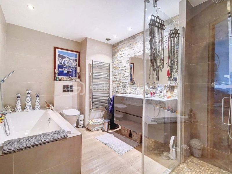 Appartement - 73 m² - 3 pièces