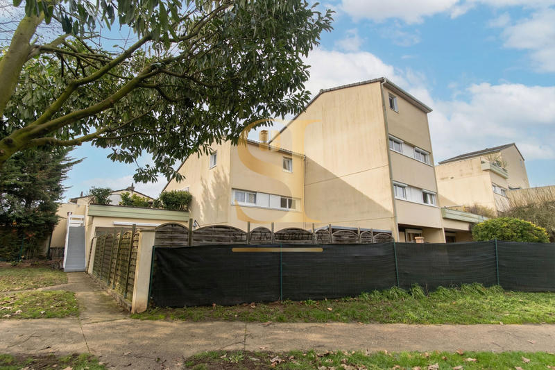 Appartement - 87 m² - 4 pièces