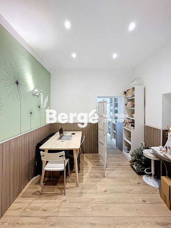 Local commercial - 35 m² - 3 pièces