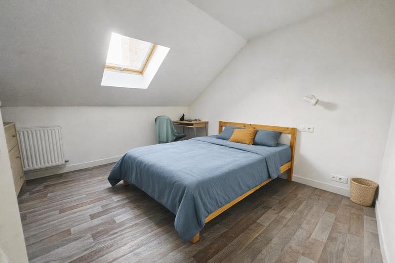 Villa - 262 m² - 13 pièces