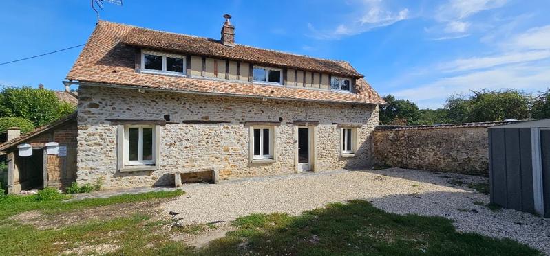 Maison en pierre - 103 m² - 5 pièces