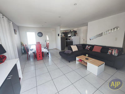 Maison - 67 m² - 3 pièces