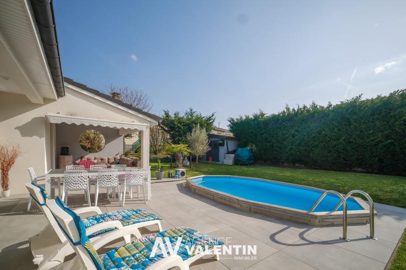 Maison - 142 m² - 6 pièces