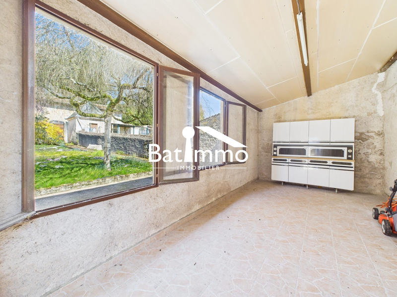 Maison - 165 m² - 7 pièces