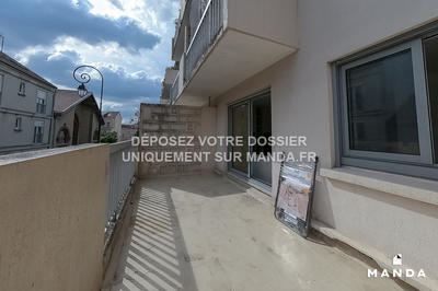 Studio - 27 m² - 1 pièce