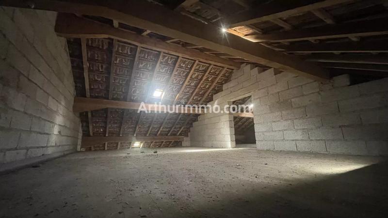 Maison - 165 m² - 8 pièces