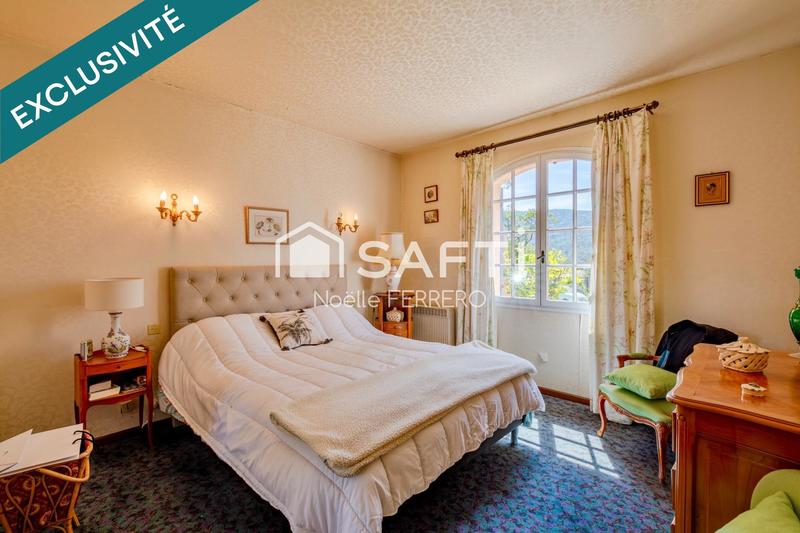 Maison - 170 m² - 6 pièces