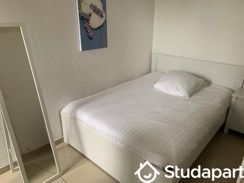 Appartement - 64 m² - 2 pièces