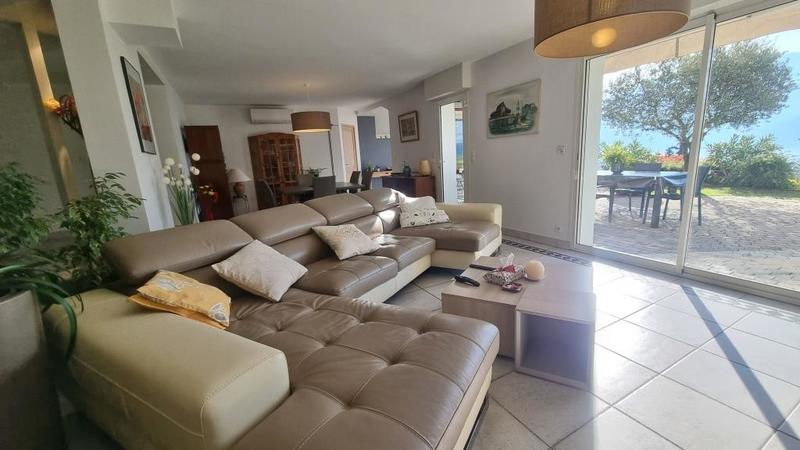 Villa - 214 m² - 7 pièces
