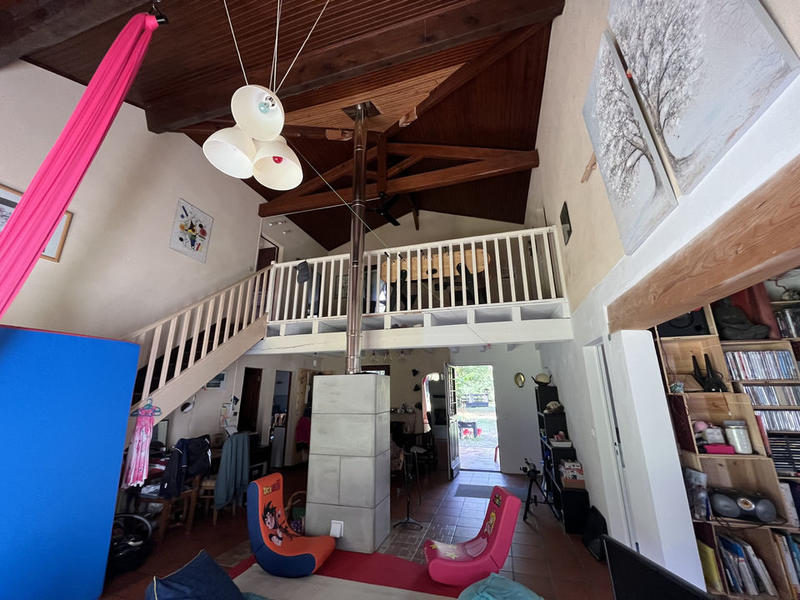 Maison - 205 m² - 8 pièces