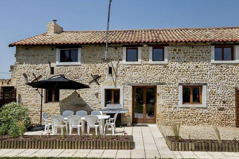 Propriété - 550 m² - 29 pièces