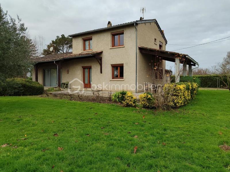 Maison - 135 m² - 6 pièces