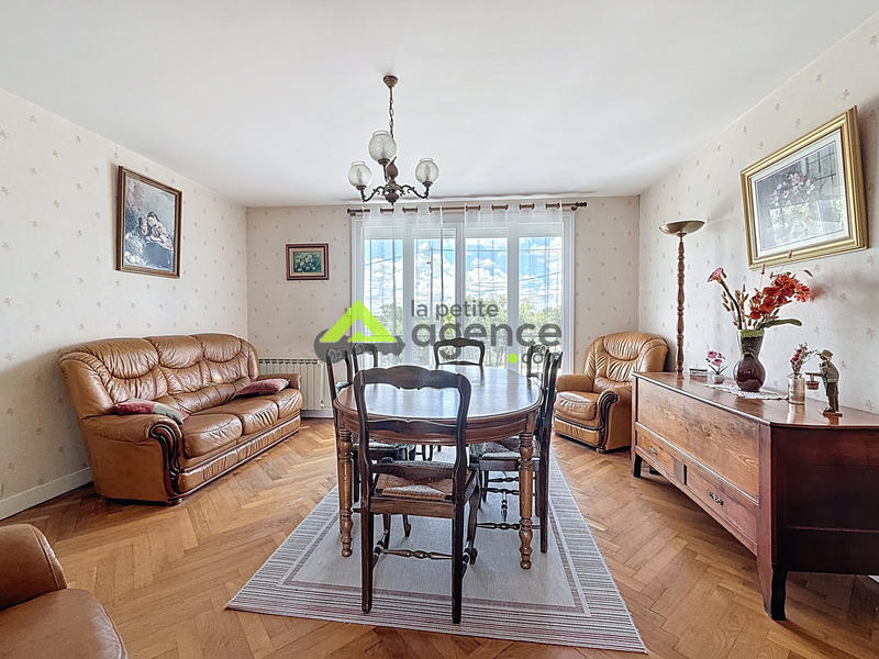 Maison - 95 m² - 4 pièces