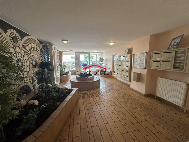 Appartement - 57 m² - 2 pièces