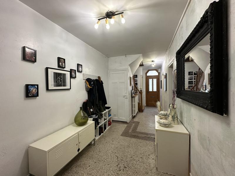 Maison - 160 m² - 6 pièces