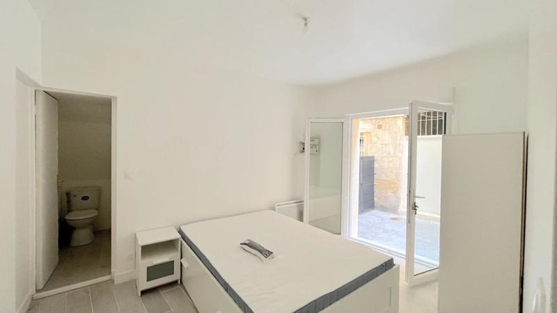 Immeuble - 91 m² - 6 pièces