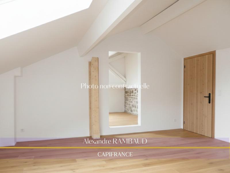 Maison en pierre - 105 m² - 5 pièces