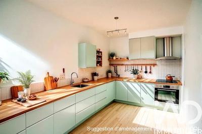 Maison - 98 m² - 4 pièces