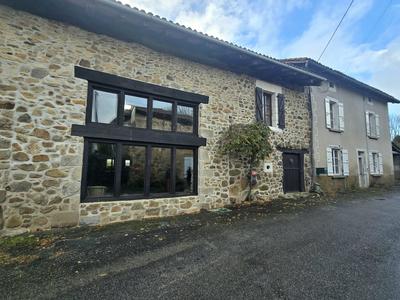 Maison ancienne - 388 m² - 12 pièces