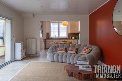 Maison de ville - 85 m² - 5 pièces