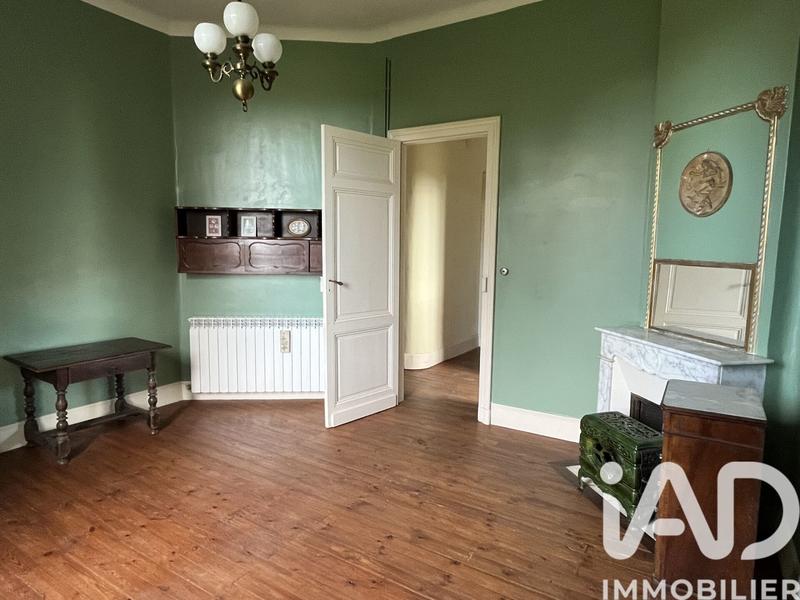 Maison - 423 m² - 15 pièces