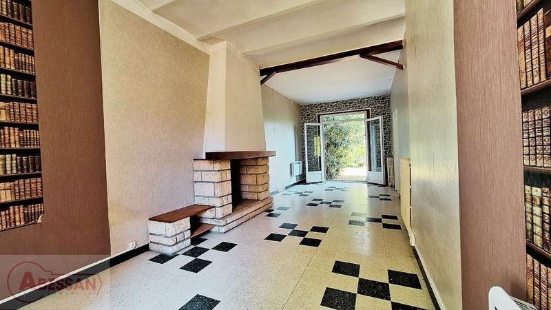 Maison - 226 m² - 9 pièces