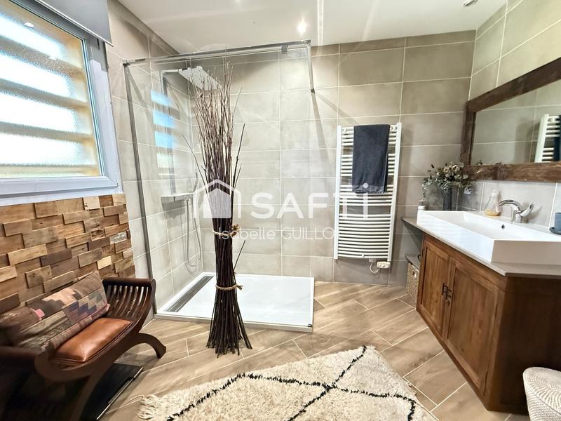 Villa - 188 m² - 5 pièces