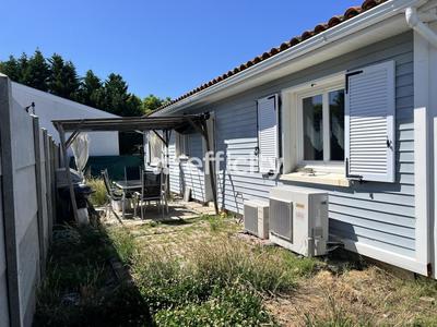 Maison - 92 m² - 4 pièces