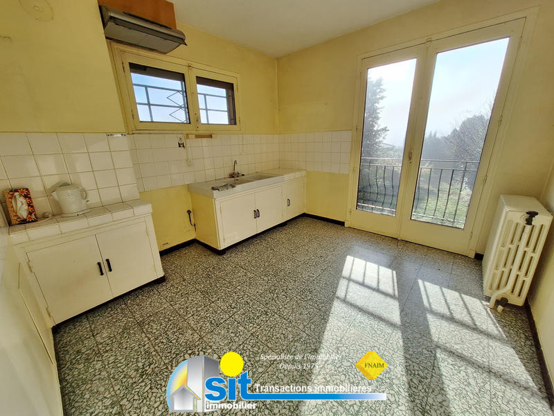 Maison - 186 m² - 10 pièces