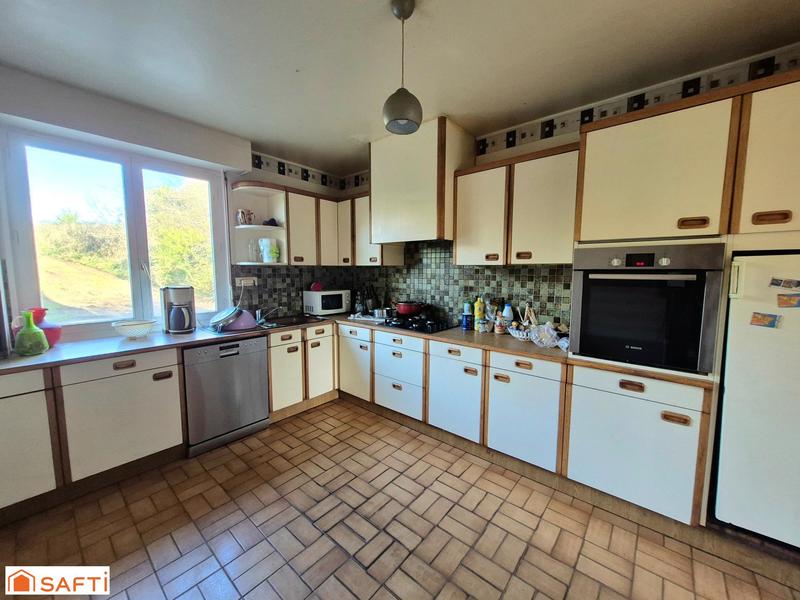 Maison - 112 m² - 7 pièces