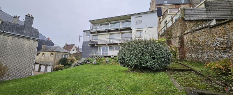 Villa - 209 m² - 7 pièces