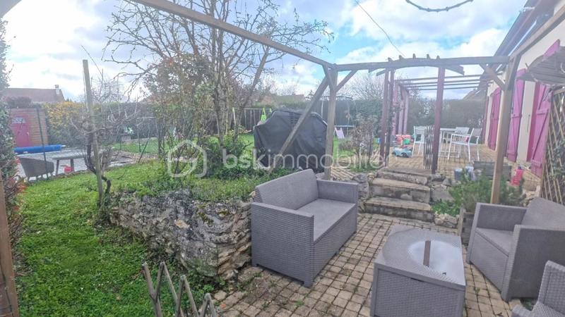 Maison traditionnelle - 165 m² - 5 pièces