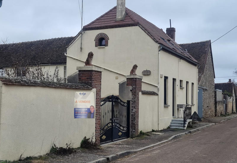 Maison traditionnelle - 87 m² - 3 pièces