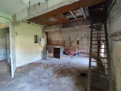 Local d'activité / Entrepôt - 136 m²