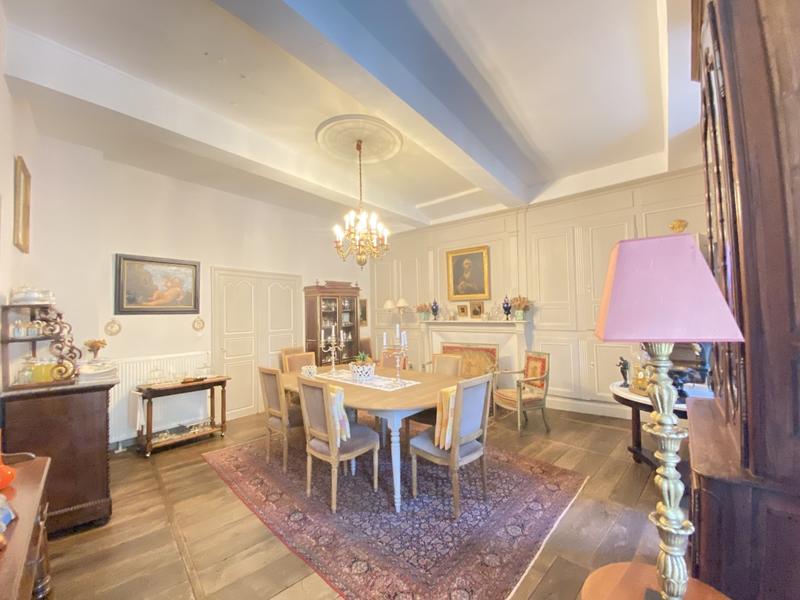 Maison bourgeoise - 399 m² - 15 pièces