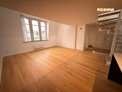 Appartement - 94 m² - 5 pièces