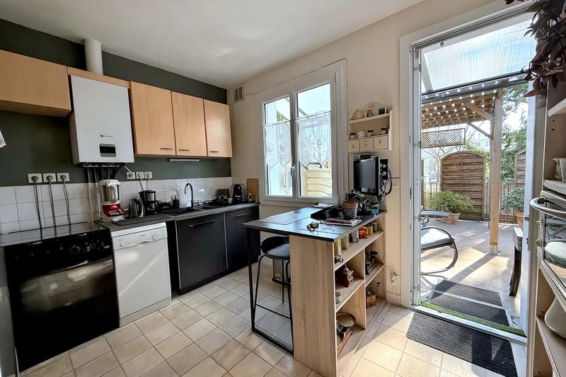 Appartement - 65 m² - 3 pièces