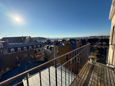 Appartement - 114 m² - 5 pièces