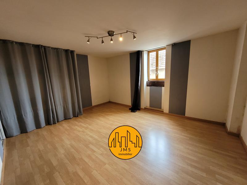 Maison de village - 138 m² - 6 pièces