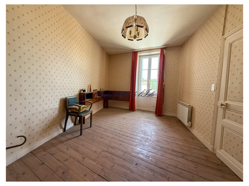 Maison - 144 m² - 6 pièces