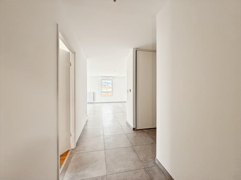 Appartement - 102 m² - 4 pièces